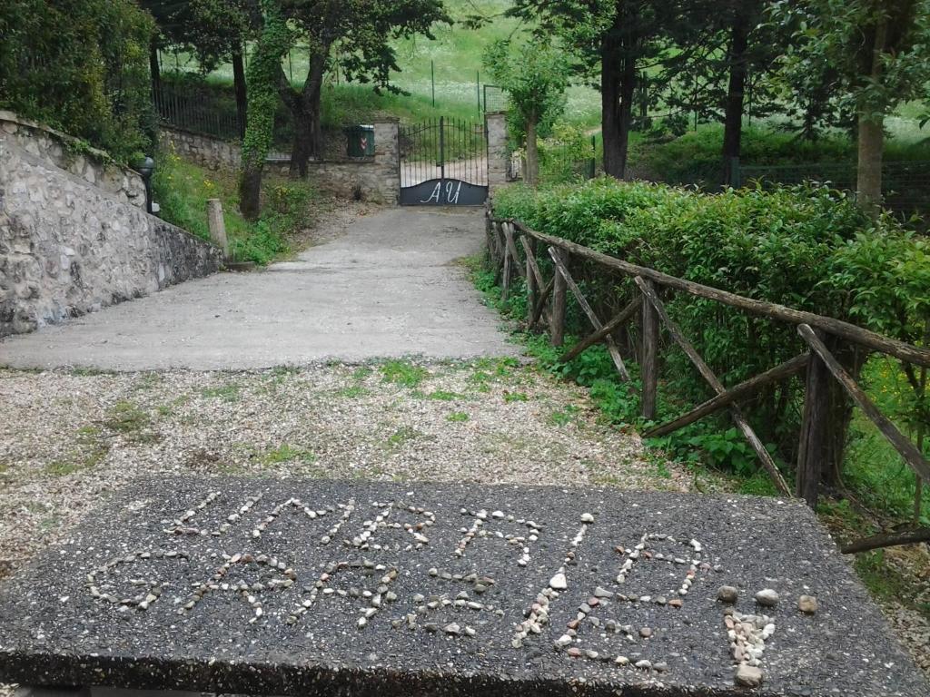 Antico Casale Urbani Guest House Scheggino Екстериор снимка